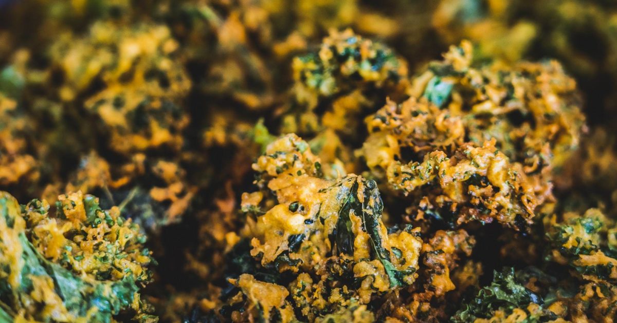 Kale Pakora | Groobarb's Wild Farm