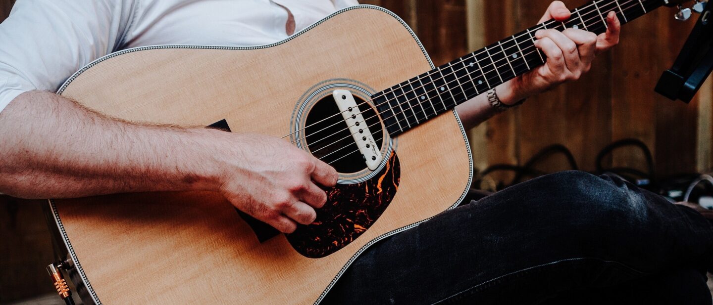 7687 B57 B 3 AC2 4 E4 E A2 F7 90 D2 FF0340 ED