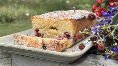 Blackberry and Almond Cake
