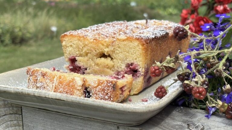 Blackberry and Almond Cake