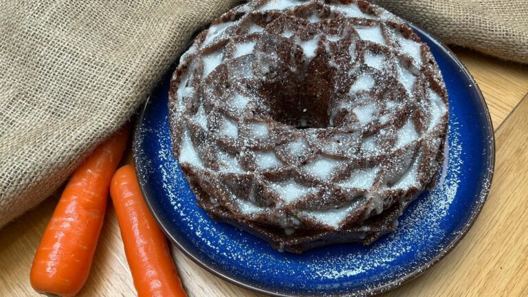 Carrot and orange cake