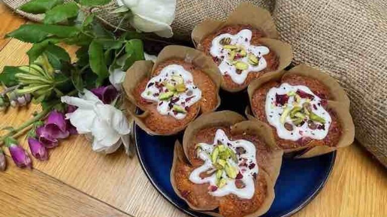 Lemon and Elderflower Love Buns 4 copy