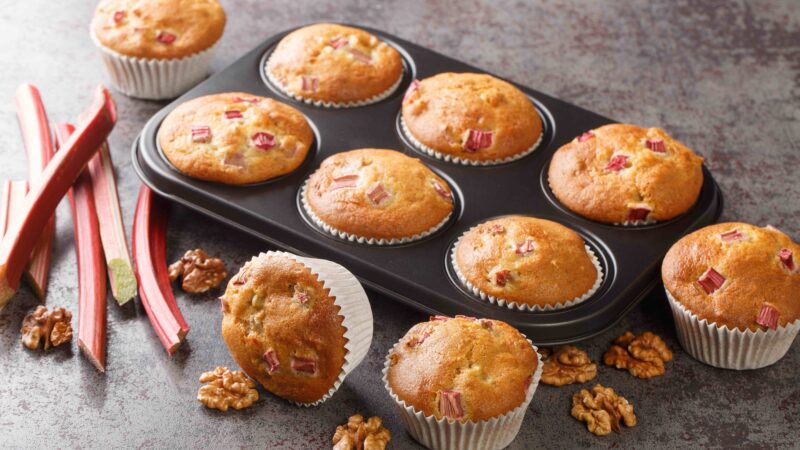 Rhubarb muffins
